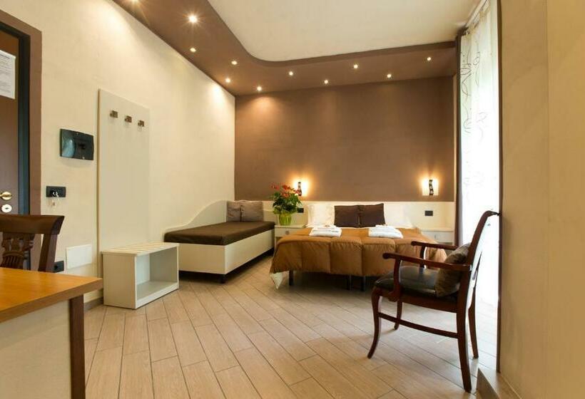 اتاق استاندارد سه نفره, Affittacamere Serena