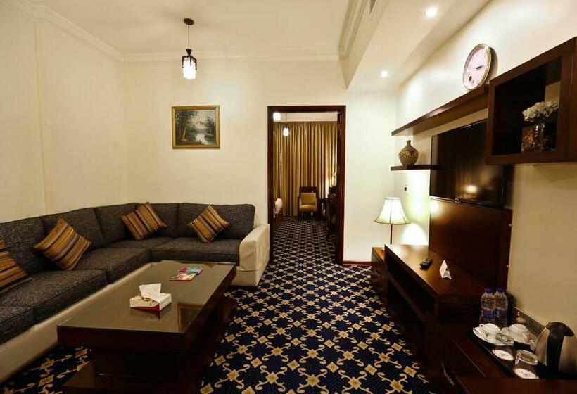 سوییت جونیور, Al Thuraya