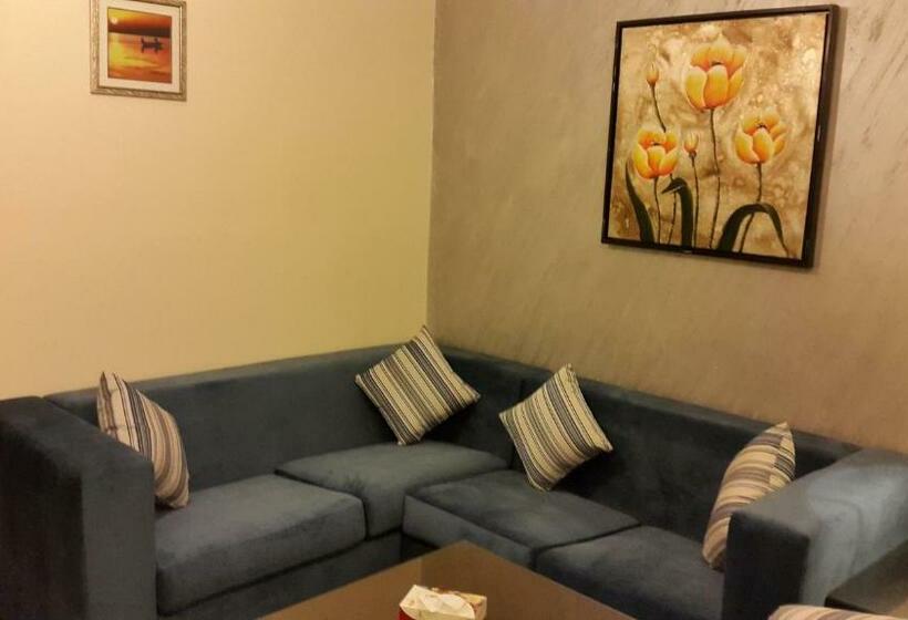 سوییت جونیور, Al Thuraya