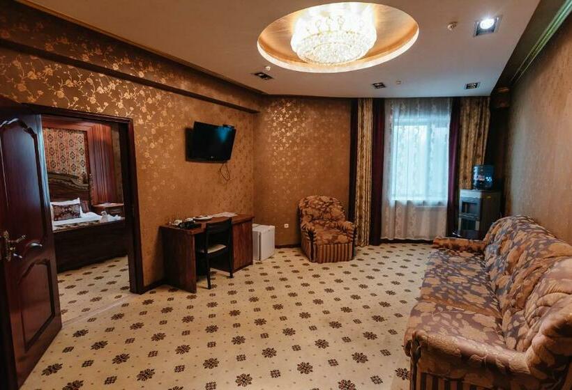 سوییت, Altyn Adam