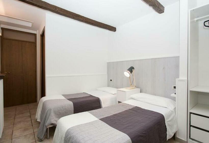 带1个卧室带泳池的公寓, Il Viottolo