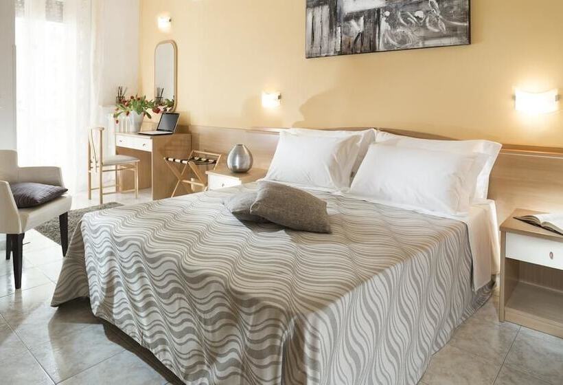 اتاق استاندارد چهار تخته, Bellerofonte