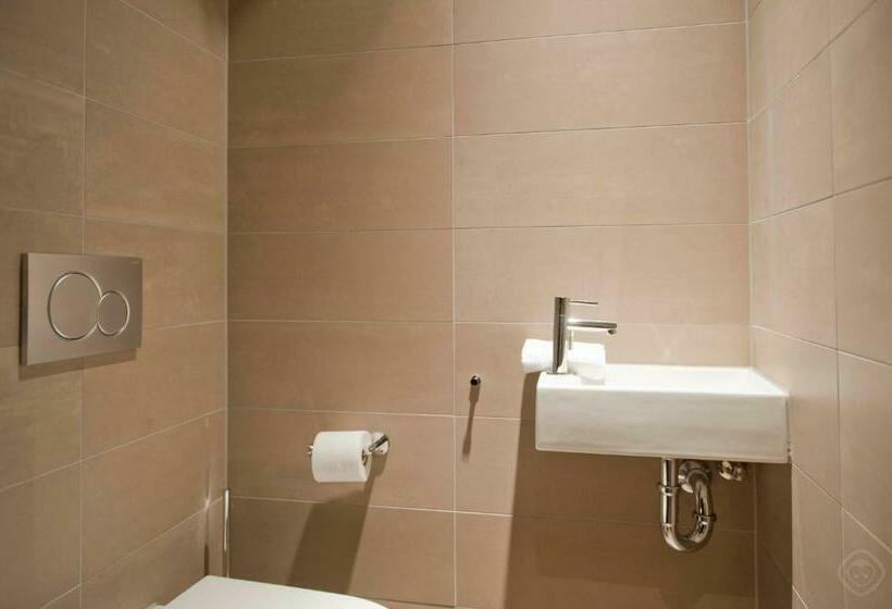 جناح, Ix Nine Streets Amsterdam