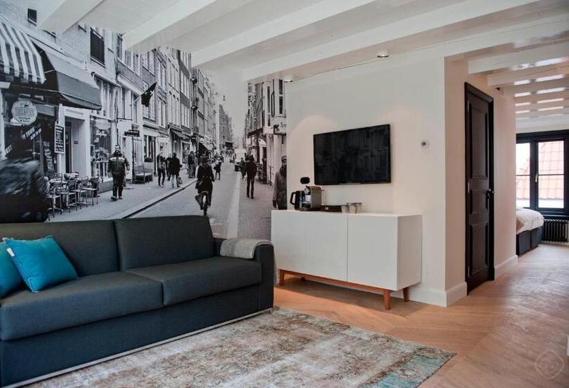 جناح, Ix Nine Streets Amsterdam