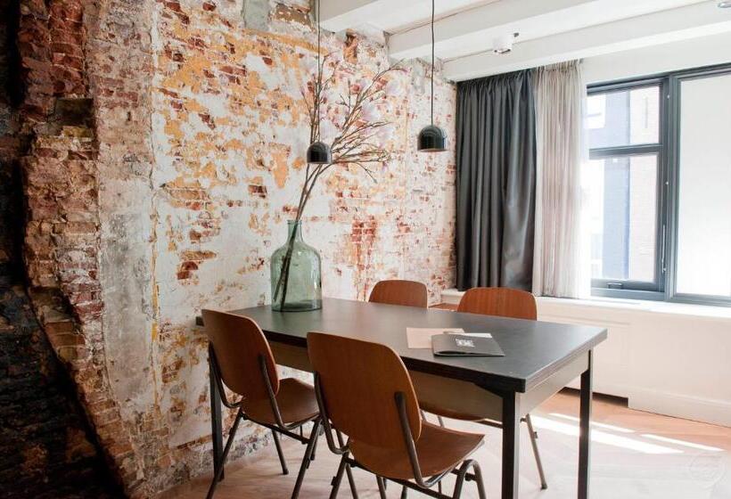 جناح, Ix Nine Streets Amsterdam