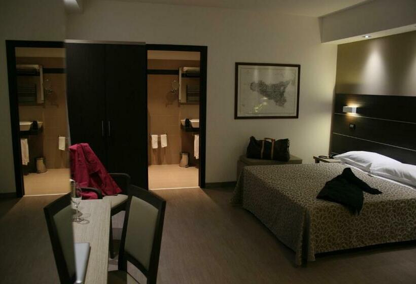 סוויטת ג'וניור, La Conchiglia