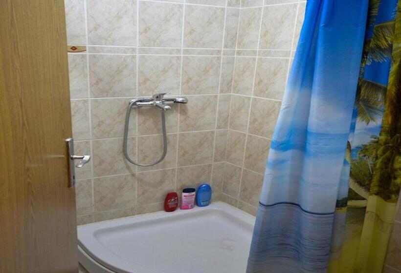 キングサイドベッドのスタンダードワンルーム, Villa Nada