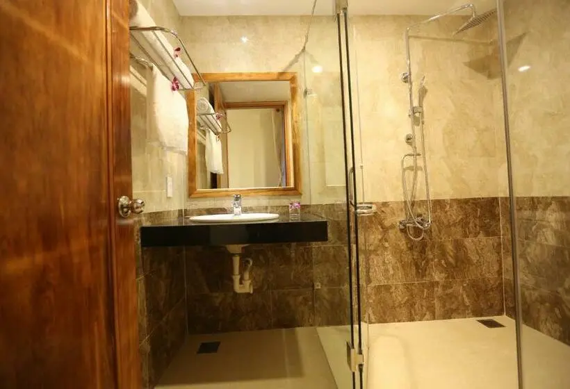 اتاق استاندارد با تخت بزرگ, Titan Hotel Da Nang
