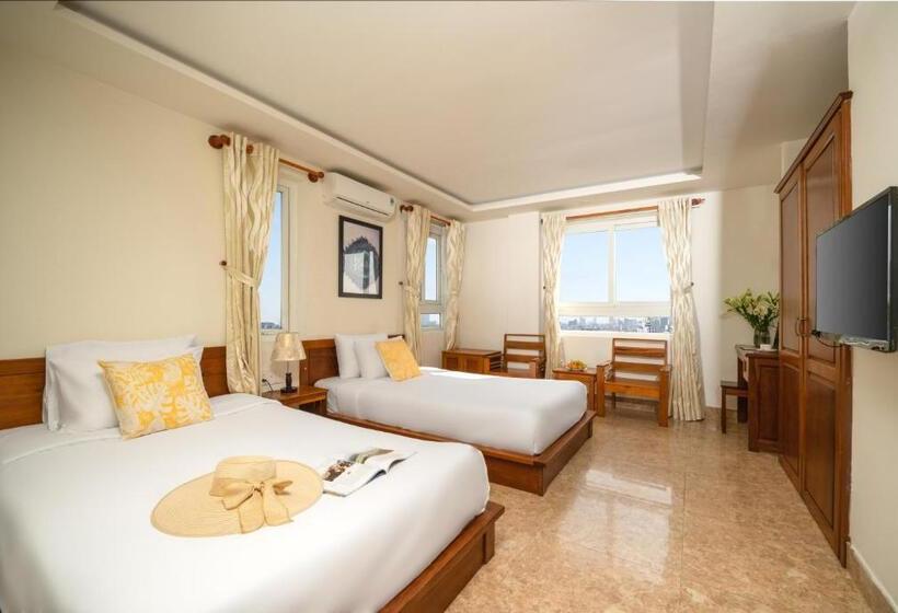 اتاق لوکس, Titan Hotel Da Nang