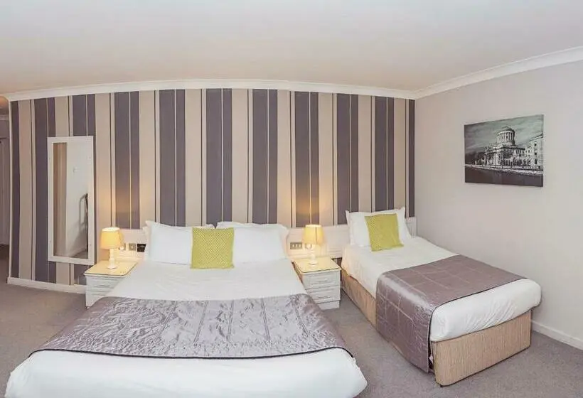 Habitació Triple Estàndard, Ardree House B&b