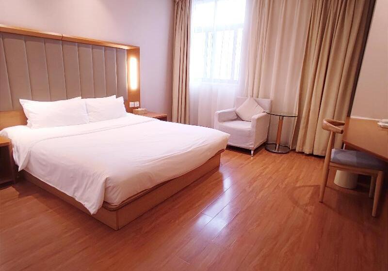 Superior Oda, Ji  Shanghai Jiangqiao Cao An Road