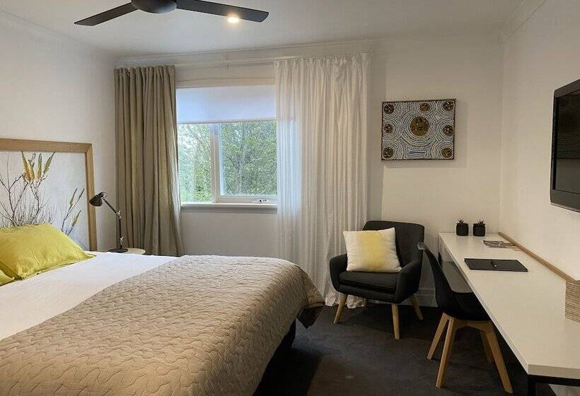 סוויטה, Sunny Side Up B&b Rye