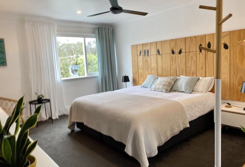 סוויטה, Sunny Side Up B&b Rye