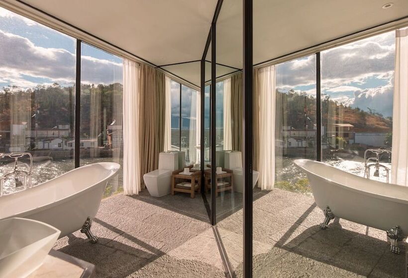 جناح ديلوكس, Qing Pu Villa