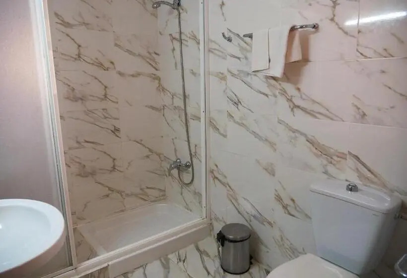 Huoneisto 1 Makuuhuone Pohjakerros, Apartments Kione Playa Romana Park
