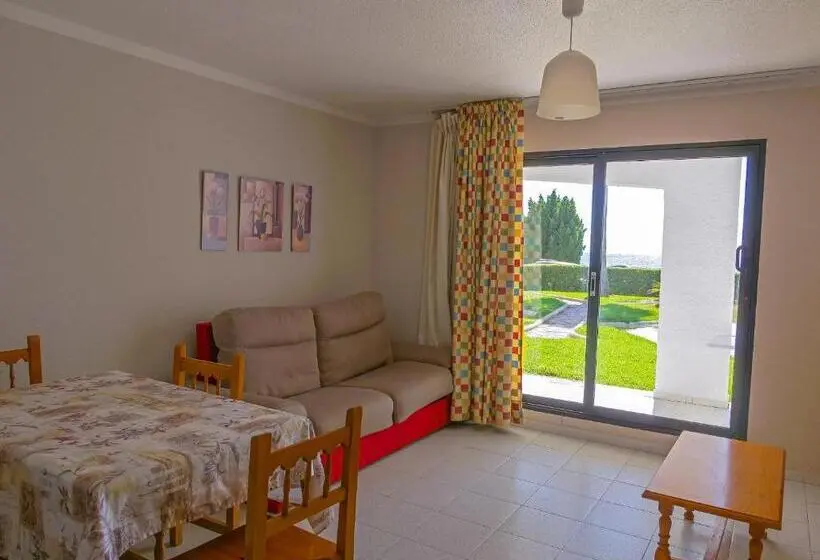 Huoneisto 1 Makuuhuone Pohjakerros, Apartments Kione Playa Romana Park