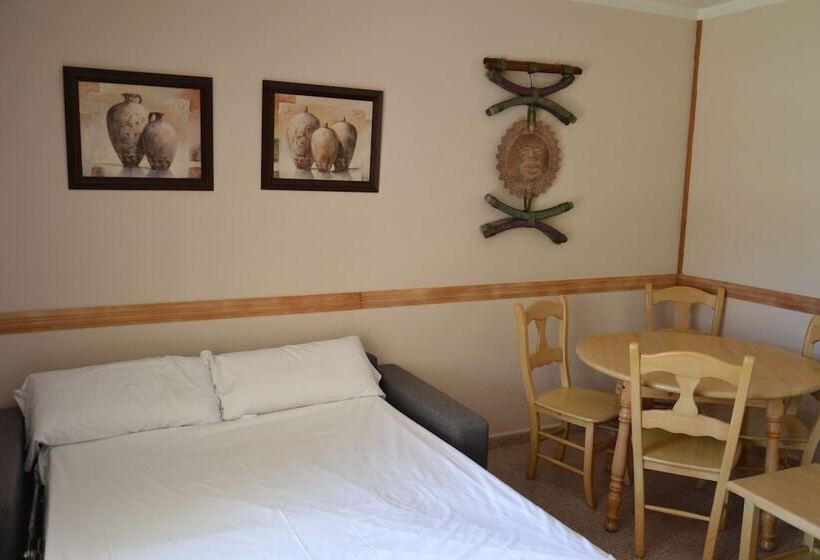 شقة غرفتين نوم مطلة على حمام السباحة, Apartments Kione Playa Romana Park