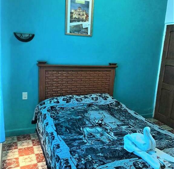 标准间, Clasico Colonial