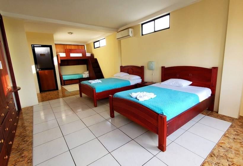 Номер Стандарт Трехместный, Galapagos Paradise