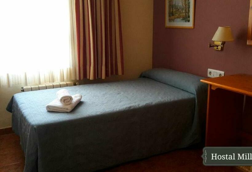 غرفة قياسية فردية, Hostal Millan