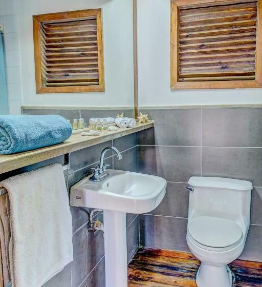 سوئیت 2 خوابه, Lands End