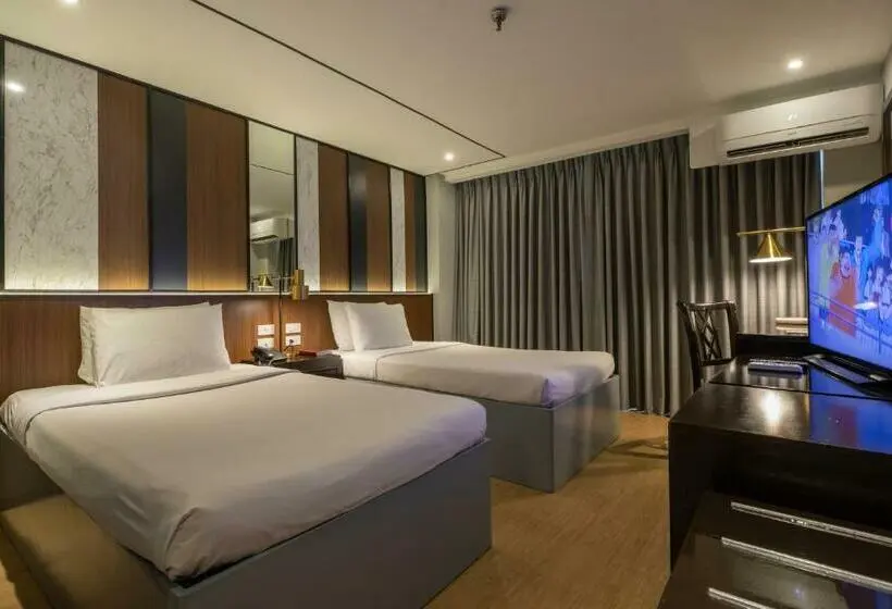 デラックスルーム, Star Plaza
