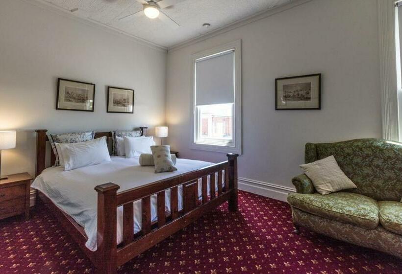 חדר דלוקס עם מיטת קינג, The Corner Hotel Alexandra