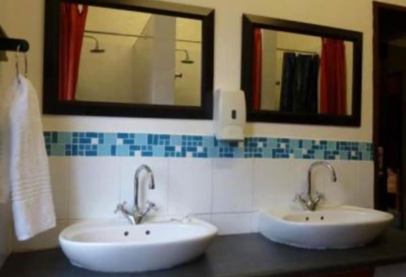Номер Стандарт Индивидуальный, Gibela Backpackers Lodge Durban
