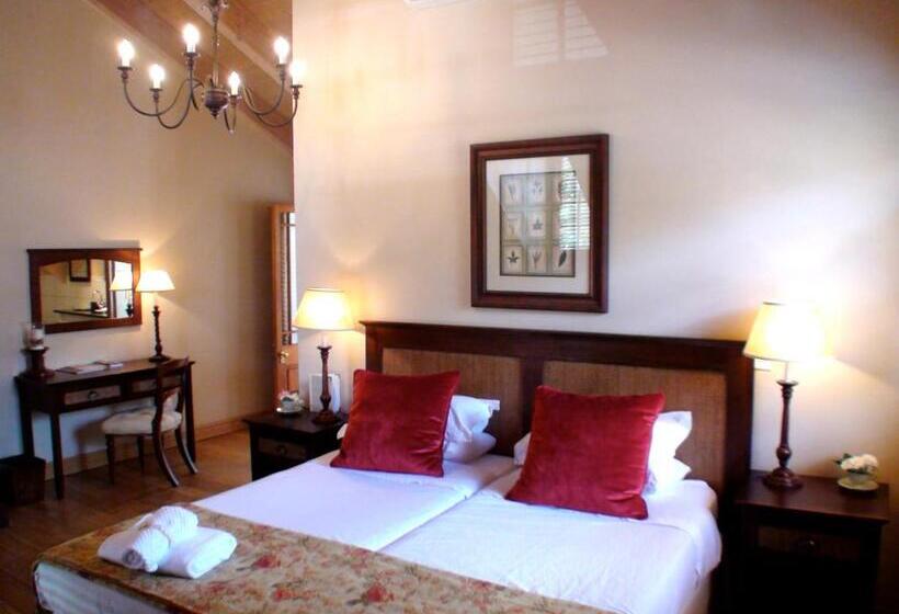 غرفة قياسية, De Hoek Manor