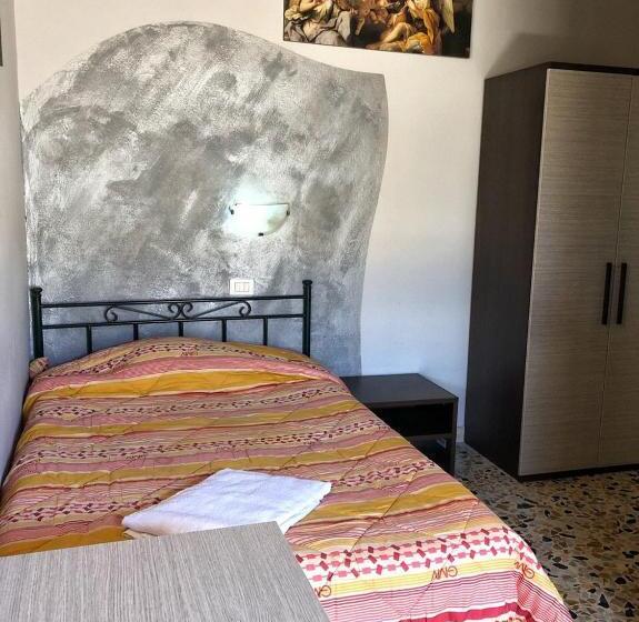 Номер Economy Индивидуальный, Populus