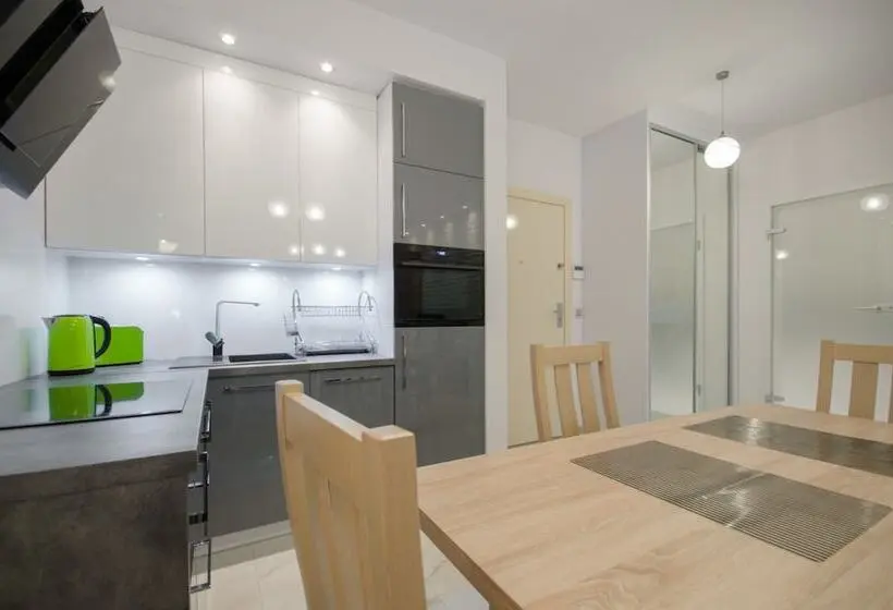 Comfort-huoneisto 1 Makuuhuone, Sopot Premium Stay Kamienny Potok With Parking By Noclegi Renters