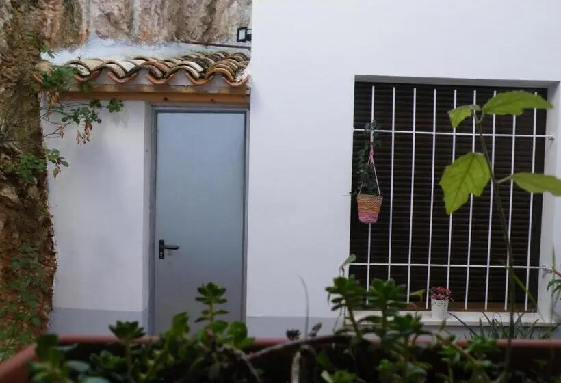 4 Bett Standardzimmer, Hostal La Ribera Del Júcar