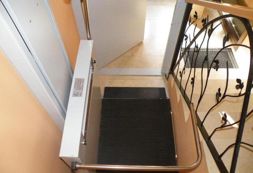 اتاق استاندارد, Hostal La Ribera Del Júcar