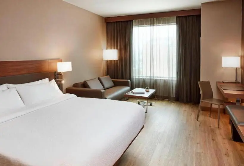 Standard-huone King-vuode, Ac Hotel By Marriott Cincinnati At The Banks