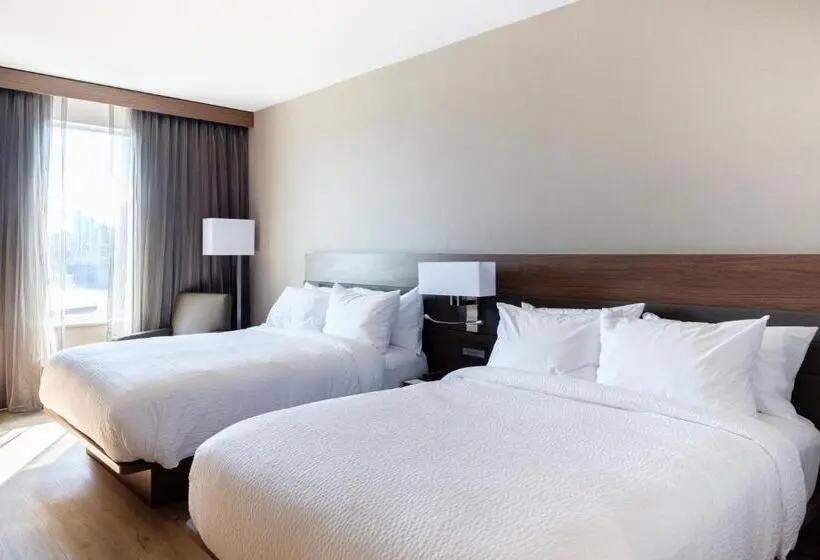 Standard-huone Queen-vuode, Ac Hotel By Marriott Cincinnati At The Banks