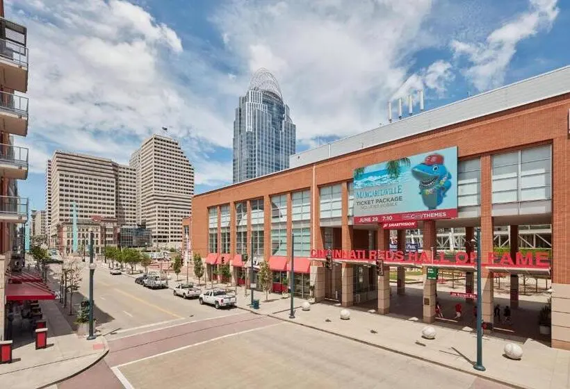 Standard-invahuone King-vuode, Ac Hotel By Marriott Cincinnati At The Banks