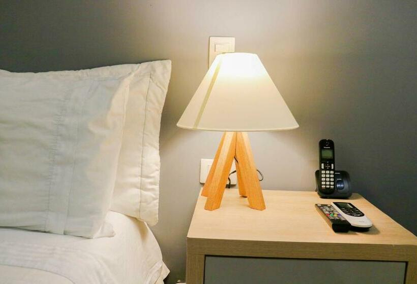 家庭间, Boutique Laureles Medellin