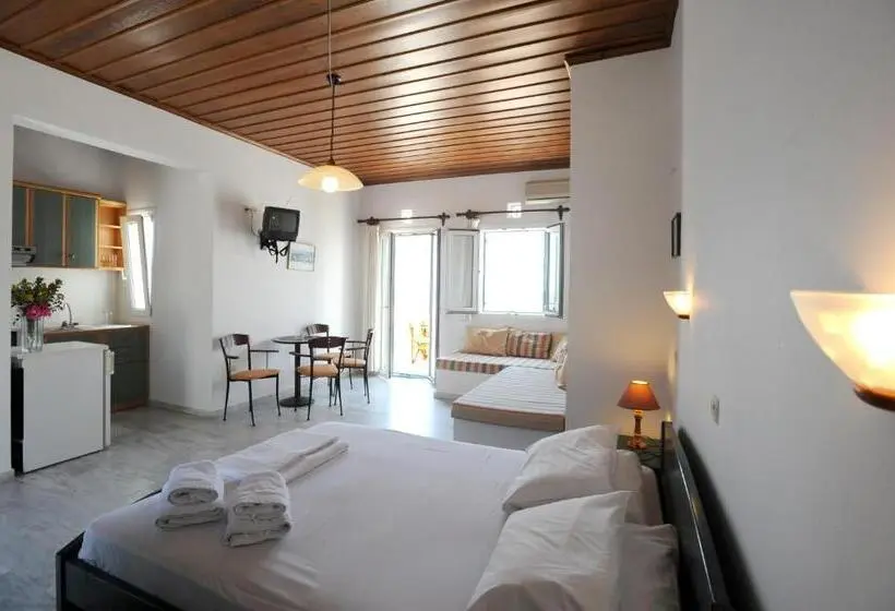 استودیوی استاندارد, Carlo Bungalows