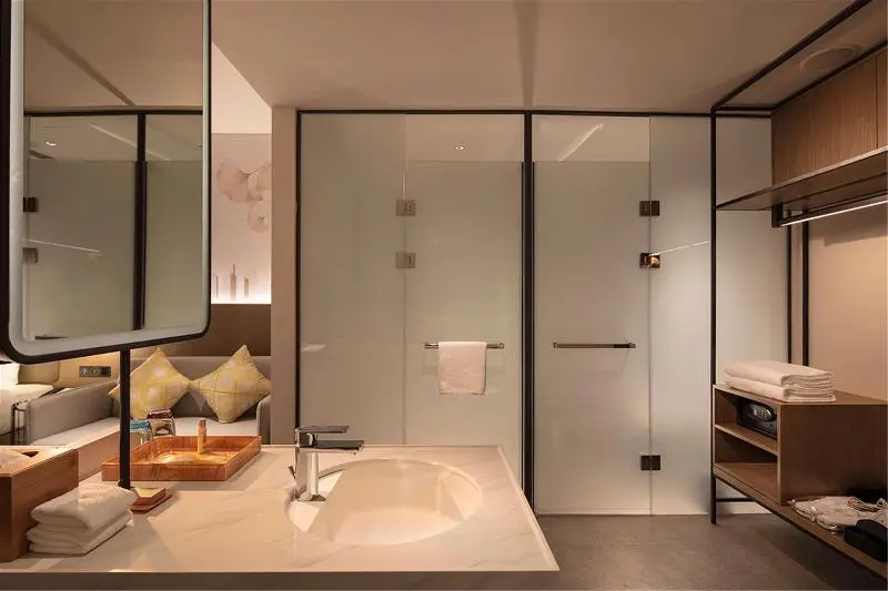 اتاق استاندارد, Hilton Lake Como