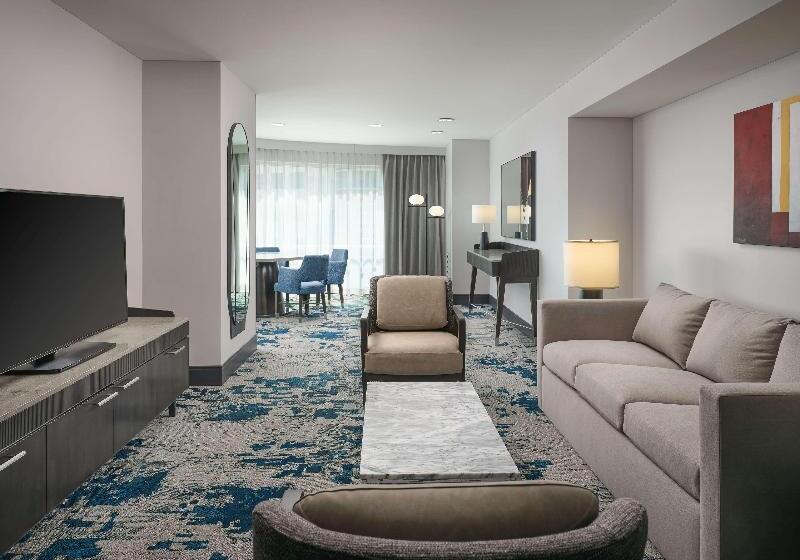 Люкс Дюплекс, Hilton Lake Como