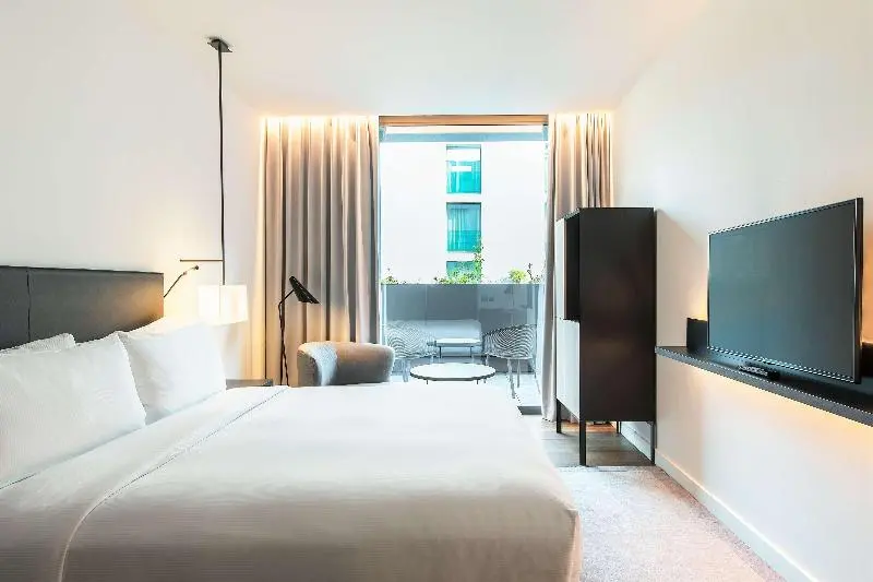 اتاق لوکس, Hilton Lake Como