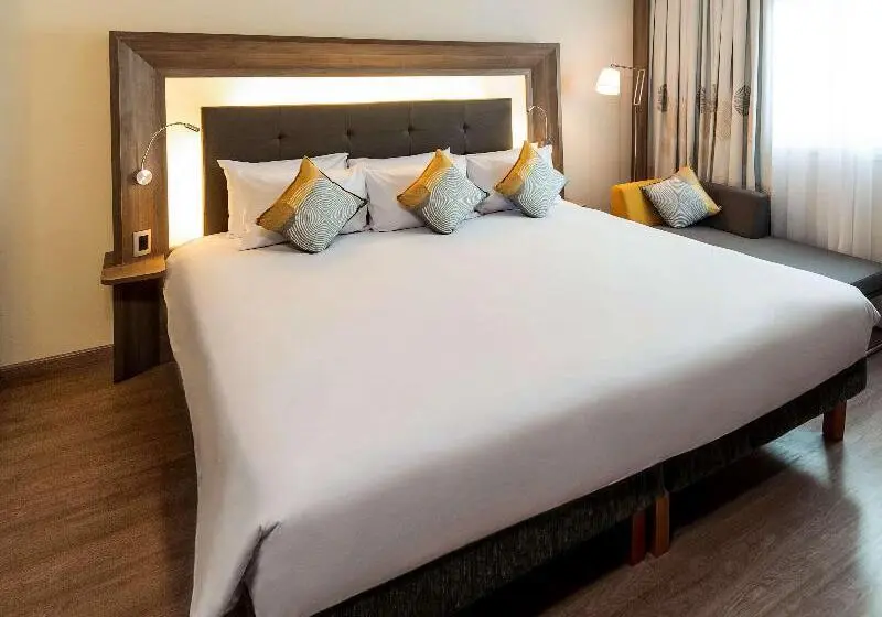 اتاق لوکس, Hilton Lake Como