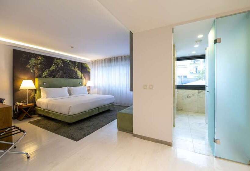Номер Deluxe Кровать Кинг, Hilton Lake Como