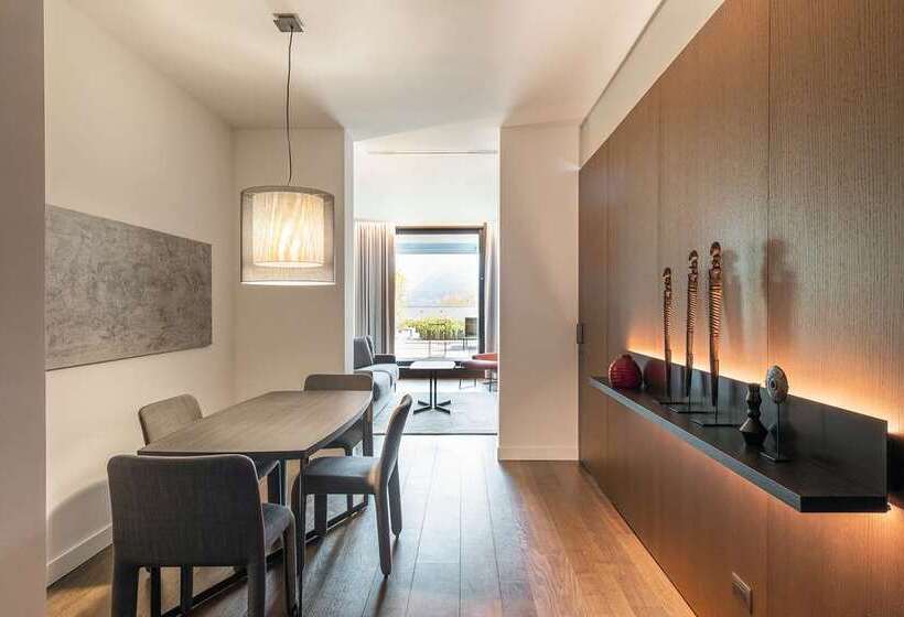 Люкс Superior, Hilton Lake Como