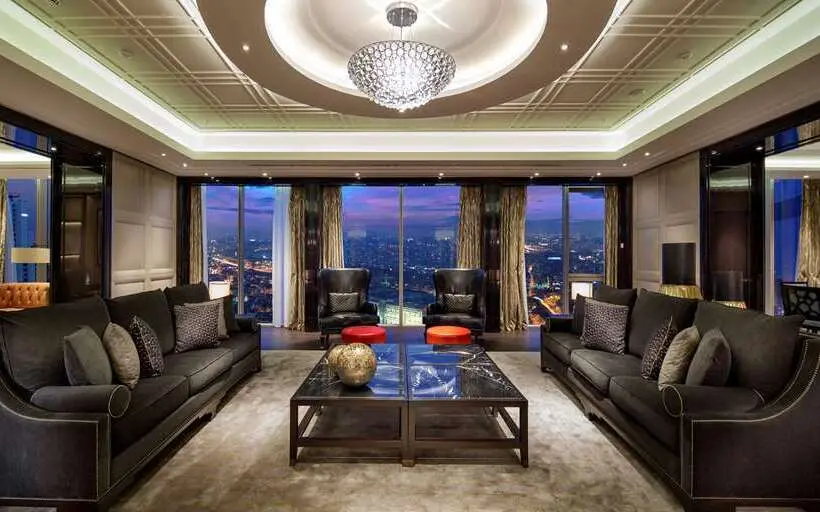 سوئیت پرزیدنت, Hilton Lake Como