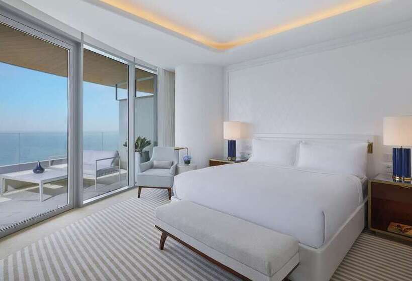 Люкс Superior, Hilton Lake Como