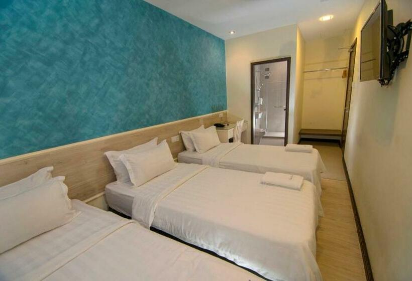 חדר סטנדרט לשלושה, Pantai Inn Kota Kinabalu