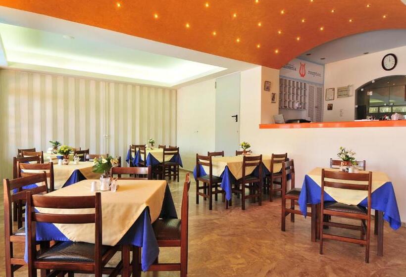 חדר סטנדרט עם מרפסת, Philoxenia