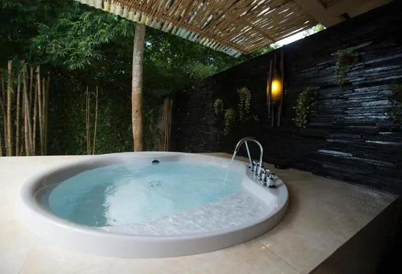 Sviitti, Seavana Koh Mak Beach Resort