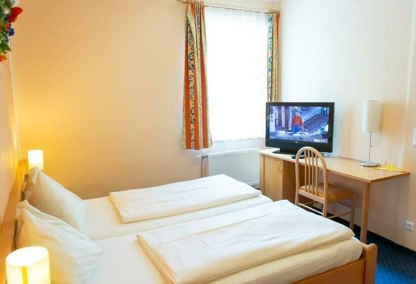 اتاق استاندارد با بالکن, Strandhotel Burgstaller